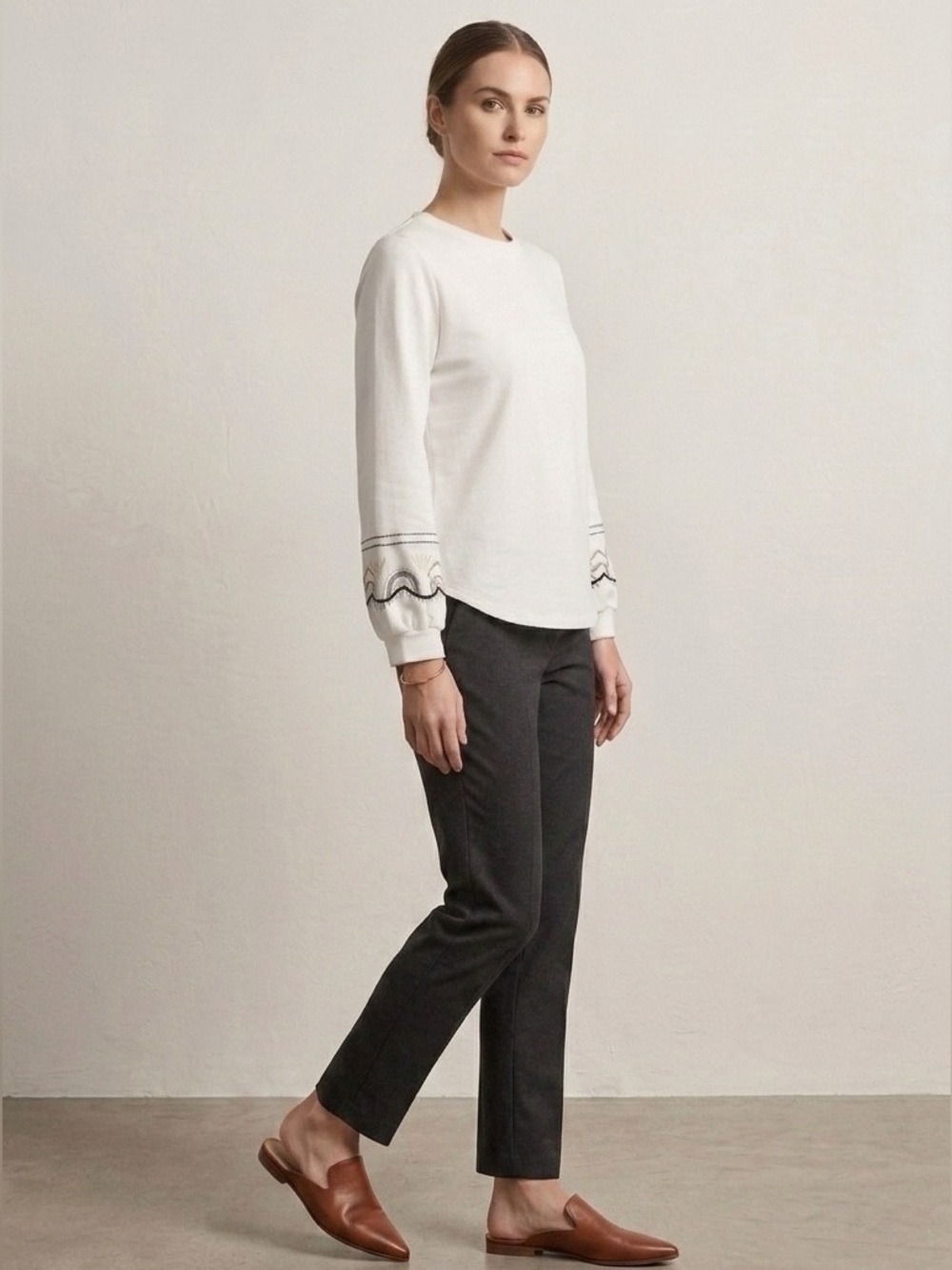 By Grim Korea White Embroidered Knit Long Sleeve Top Quiet Luxury Soft Minimal M